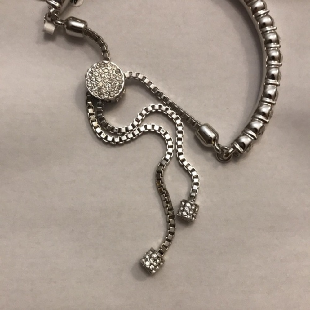Adjustable Rhinestone bracelet - Picture 4 of 5